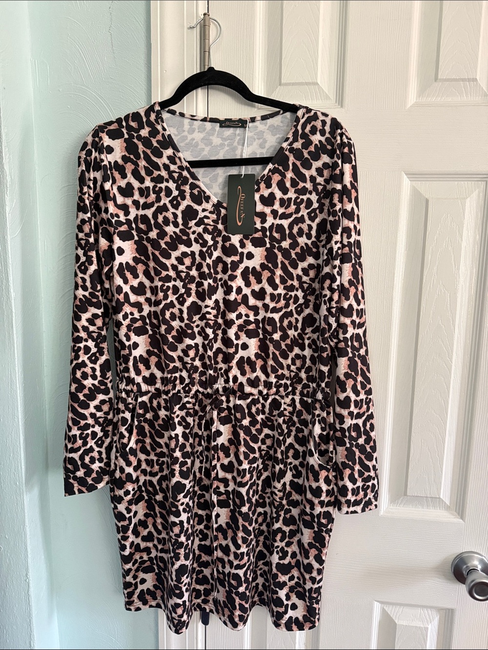 Leopard Print V-Neck Midi Dress in Pink - Unknown Brand